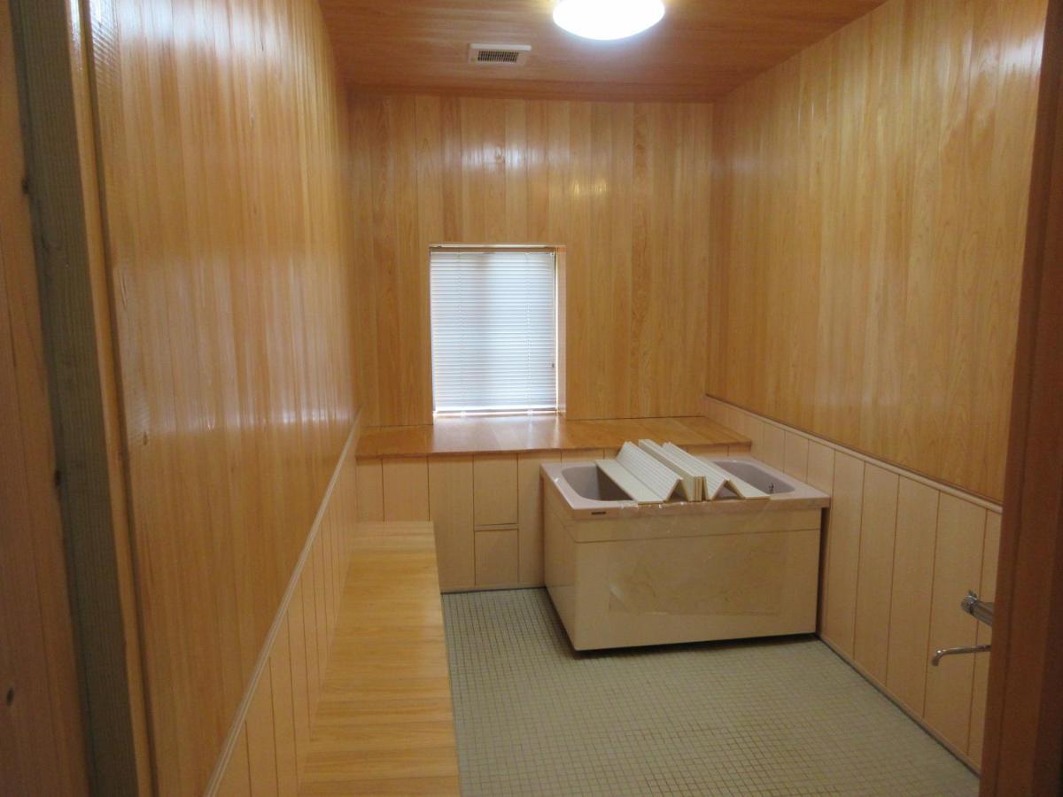 民泊くま - 絵画と音楽の宿 Inawashiro Exterior photo